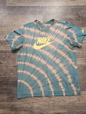 NIKE "The Nike Tee" Festival Tie-Dye T-Shirt Men XL